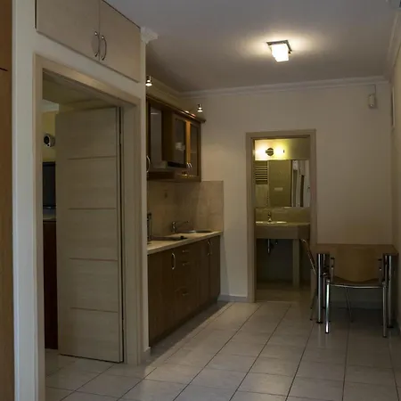 شقة Villa Apartman Balatonszárszó